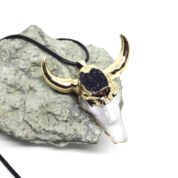 NEW Black Druzy Gold Horn Steer Necklace - Picture 3 of 5
